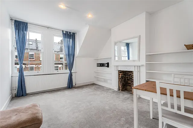 Schubert Road, London, SW15, photo 3