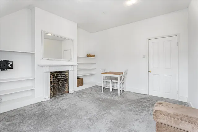 Schubert Road, London, SW15, photo 2