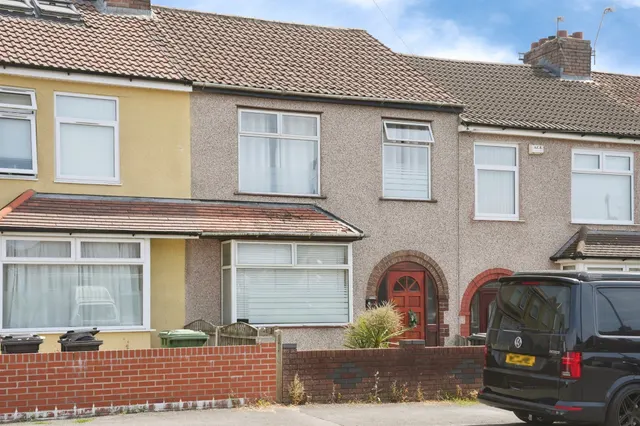 Filton Avenue, Horfield, Bristol, photo 1