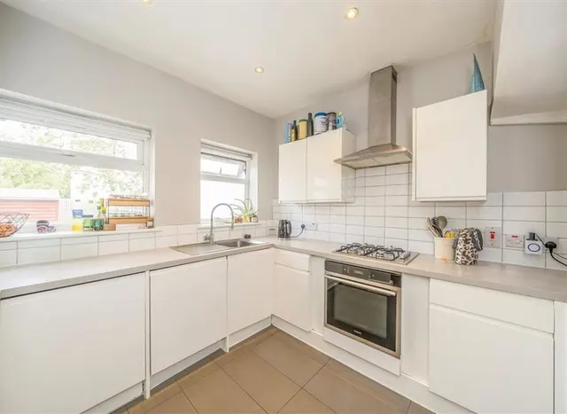 Queensville Road, Balham, SW12, photo 3