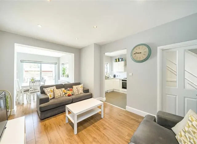 Queensville Road, Balham, SW12, photo 2
