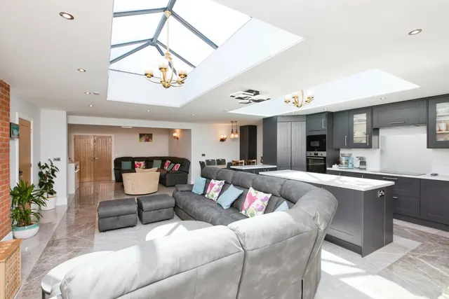 Rowley Lane, Derby, photo 1