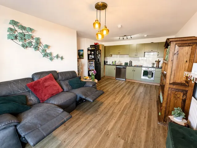 John Thornycroft Road, Southampton, photo 1