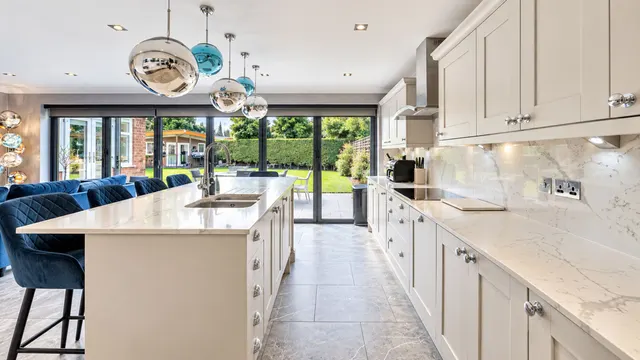 Winmarith Drive, Hale Barns, WA15, photo 3