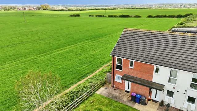 Photo 3 — Wesley Road, Cherry Willingham, Lincoln, Lincolnshire, LN3