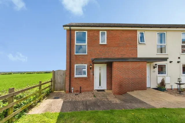 Wesley Road, Cherry Willingham, Lincoln, Lincolnshire, LN3, photo 1