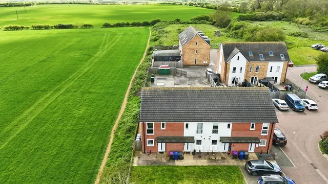 Photo 2 — Wesley Road, Cherry Willingham, Lincoln, Lincolnshire, LN3