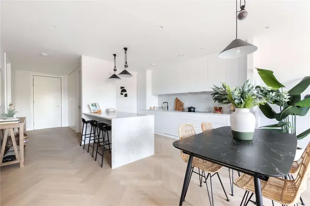 Photo 3 — Parkhaus, Downs Road, Hackney Downs, London, E5 8QJ