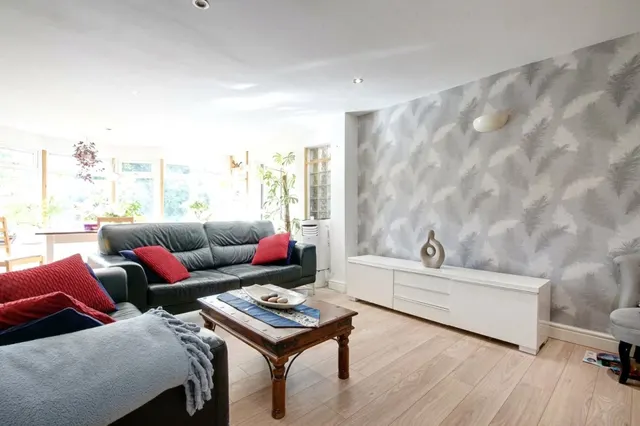 Sedcote Road, photo 3