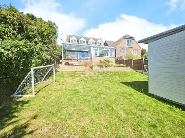 Photo 3 — Queenborough Drive, Minster on Sea, Kent, ME12