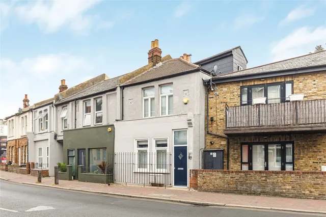 Eardley Road, Furzedown, photo 1
