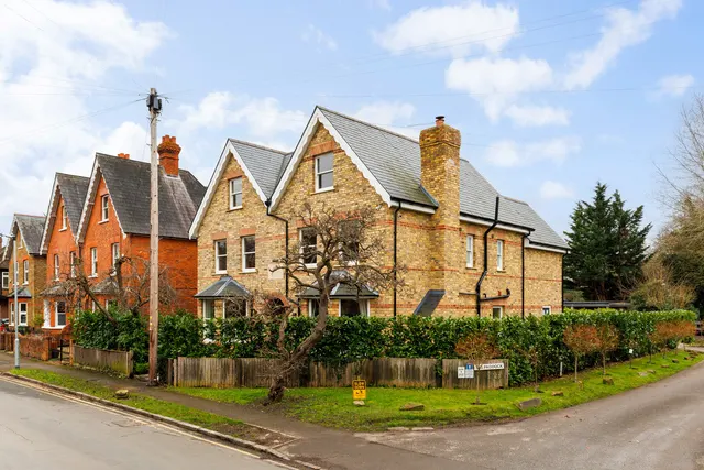 Montagu Road, Datchet, SL3, photo 1