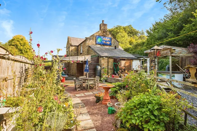 Denbigh Road, Hendre, CH7, photo 2