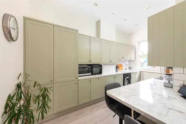 The Embankment, Bedford, MK40, photo 3