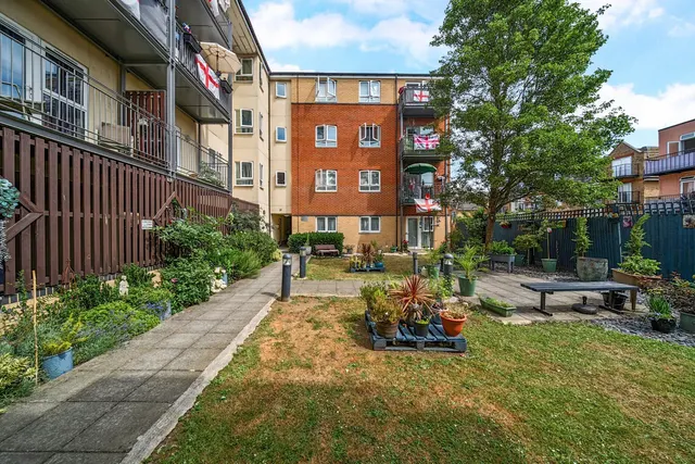 Sidcup High Street, DA14, photo 1