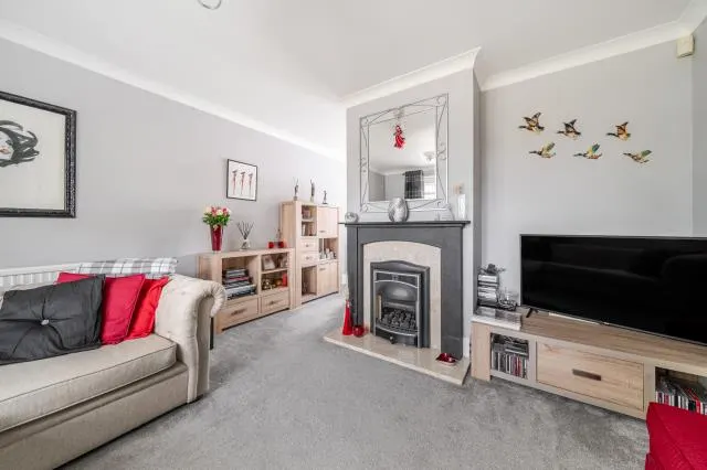 Star Post Road, Camberley, GU15, photo 3