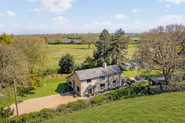 Cross Lane, Kermincham, CW12, photo 1