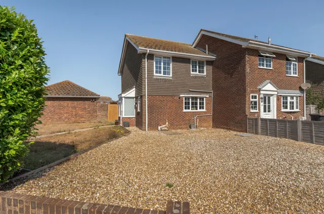 Horsefield Road, Selsey, PO20, photo 1