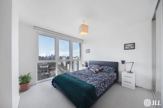 Hay Currie Street, E14, photo 2
