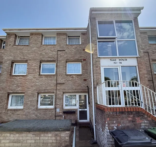 Nash Square, Birmingham, B42, photo 1