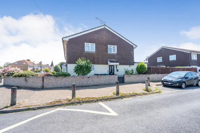 Church Lane, South Bersted, PO22, photo 1