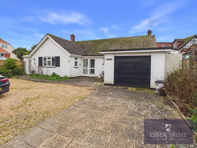 Fish Lane, Bognor Regis PO21 3AH, photo 1