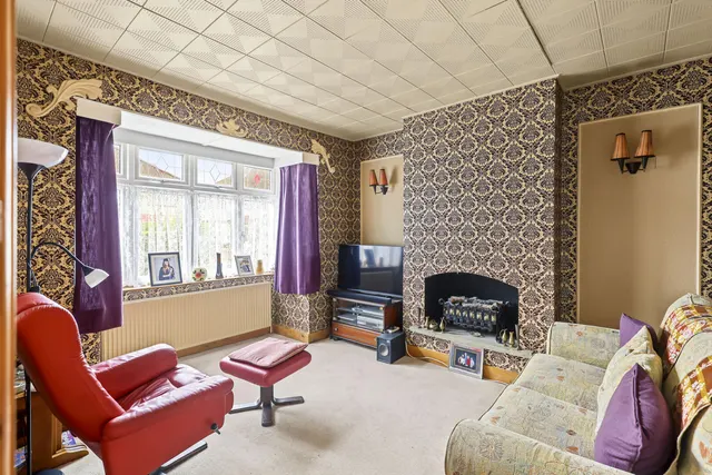 Carterhatch Road, Enfield, EN3, photo 2