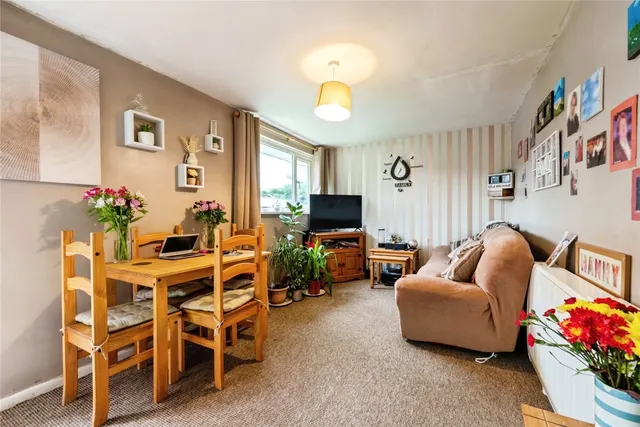 Primrose Drive, St. Merryn, PL28, photo 2