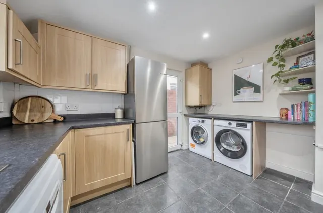 Llanishen Street, Cardiff, CF14, photo 3