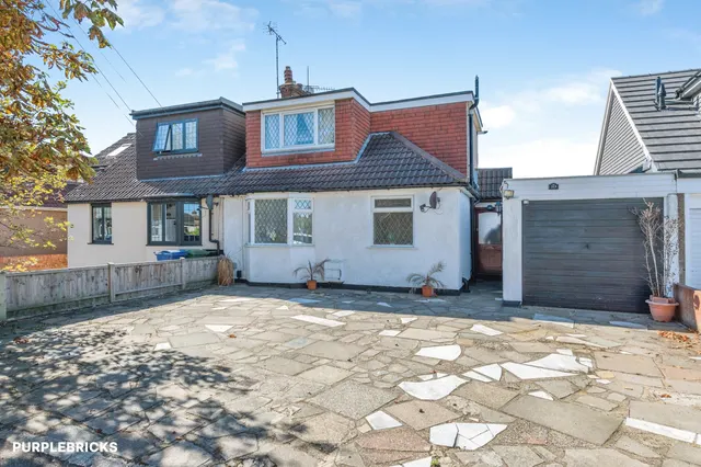 Victoria Avenue, Grays, RM16, photo 1