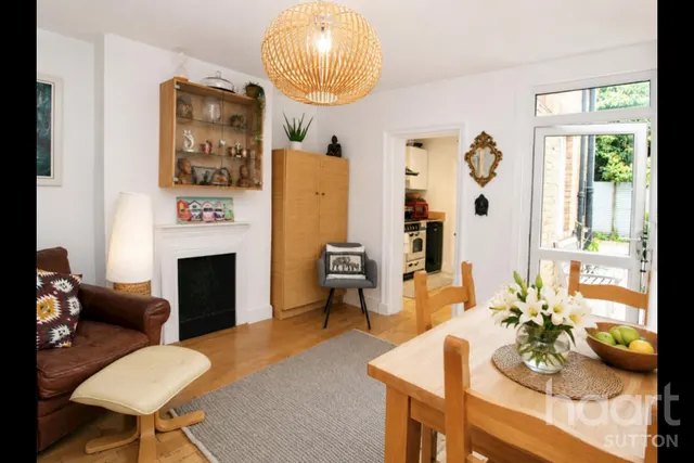Lower Court Road, Epsom, KT19, photo 2