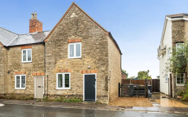 West End, Stevington, Bedford, photo 1