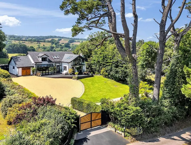 Harepath Hill, Seaton, Devon, EX12 2TA, photo 1