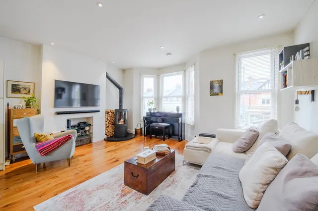 Upper Richmond Road West, East Sheen, SW14, photo 1