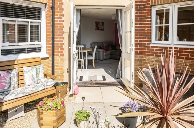 Stockbridge Road, Chichester, PO19, photo 1