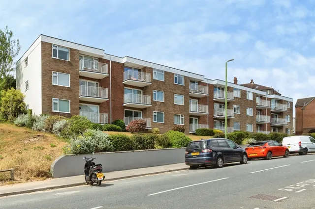 Sea Road, Boscombe, Bournemouth, photo 1