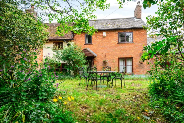 Newport Road, Moulsoe, MK16, photo 3