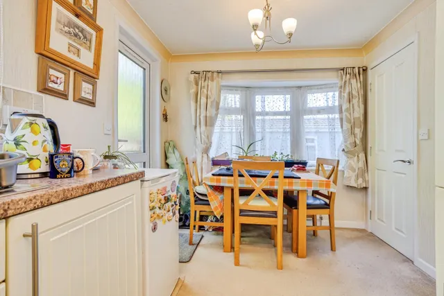 Horsham Road, Dorking, RH5, photo 3