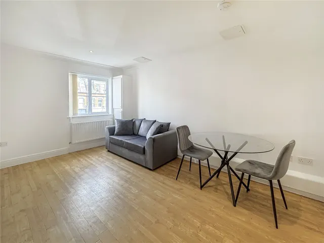 Heath Road, Twickenham, TW1, photo 2