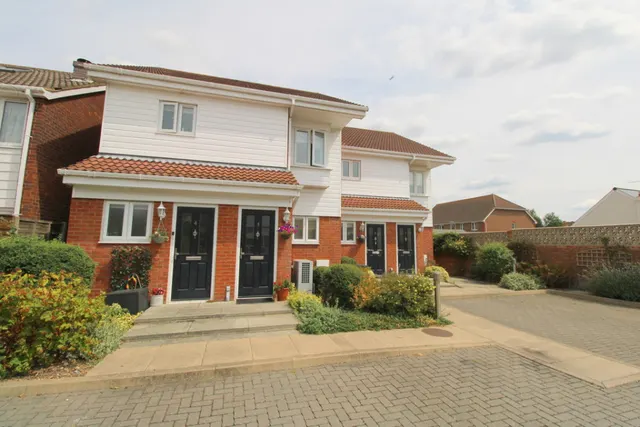 Ashmead Close, Ashford, photo 1