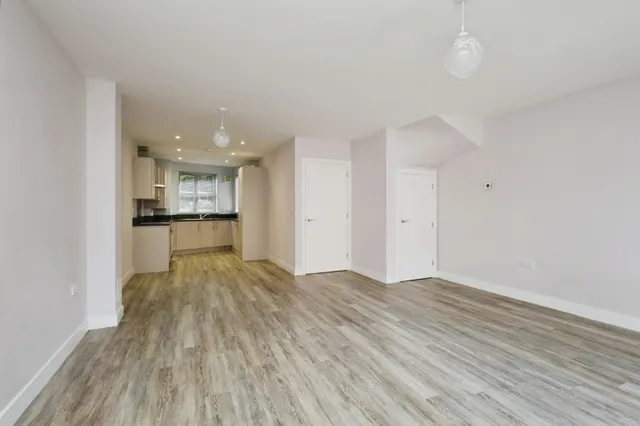 Fitzmaurice Mews, Eastbourne, BN22, photo 3