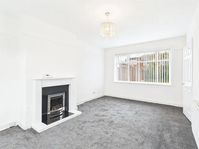 Photo 2 — Sunningdale Drive, Salford, Manchester, M6 7PH