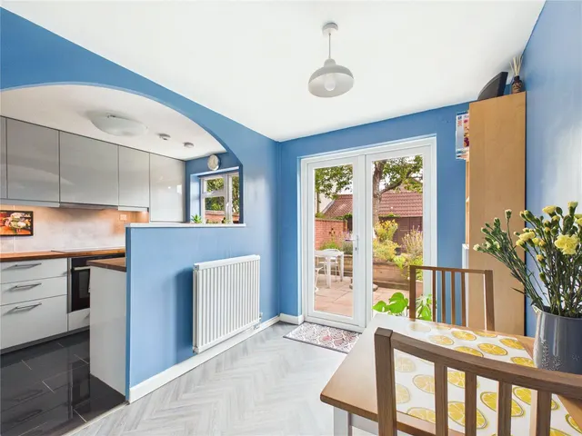 Lees Lane, North Common, BS30, photo 2