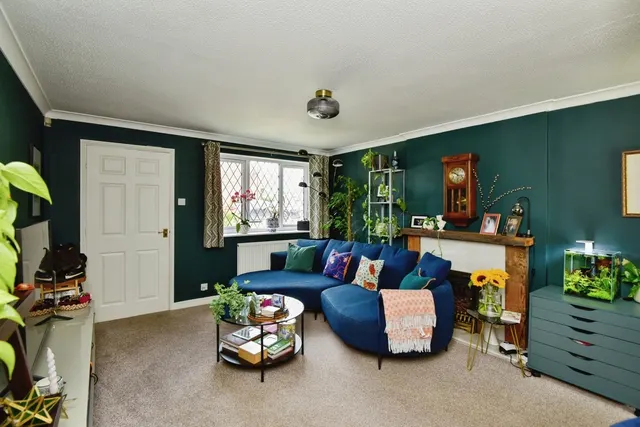Photo 3 — Chesterton Grove, Ettiley Heath, Sandbach, Cheshire, CW11