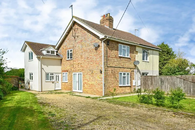 Baulkins Drove, Sutton Saint James, PE12, photo 1