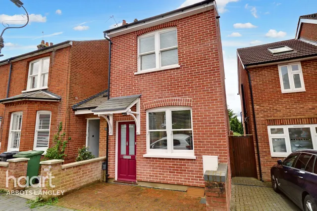 Kings Road, St Albans, AL3, photo 1