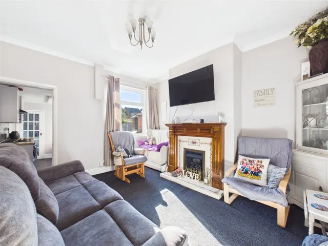 Milward Road, Loscoe, DE75, photo 3