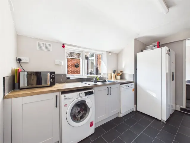 Milward Road, Loscoe, DE75, photo 2