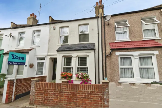 Flaxton Road, London, SE18, photo 2