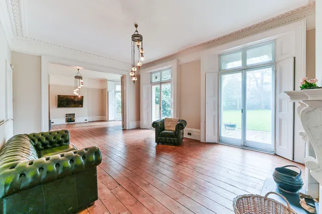 Photo 3 — 22 Bramley Hill, South Croydon